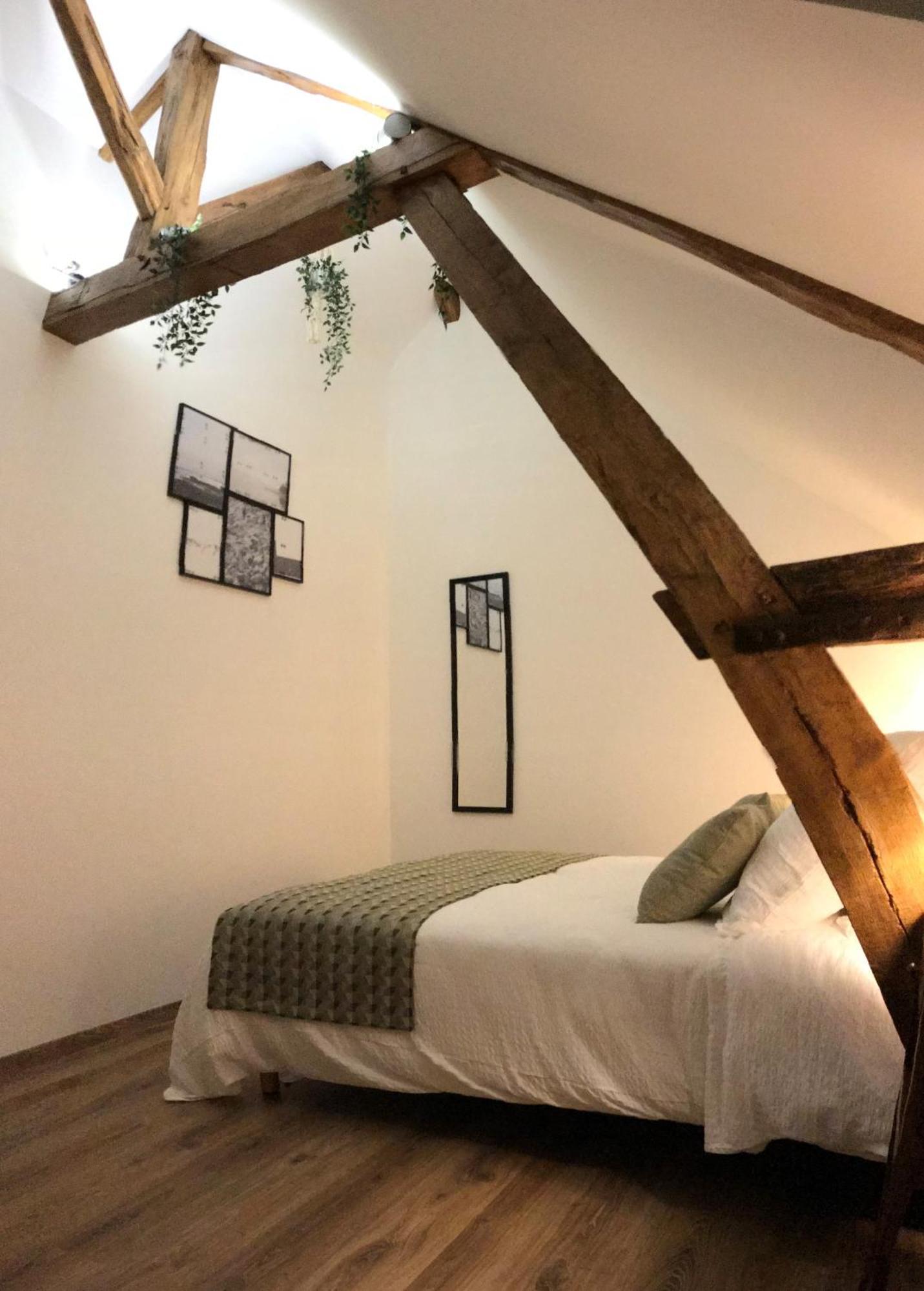 Gite De L'Homme Blanc Soizy-aux-Bois Buitenkant foto