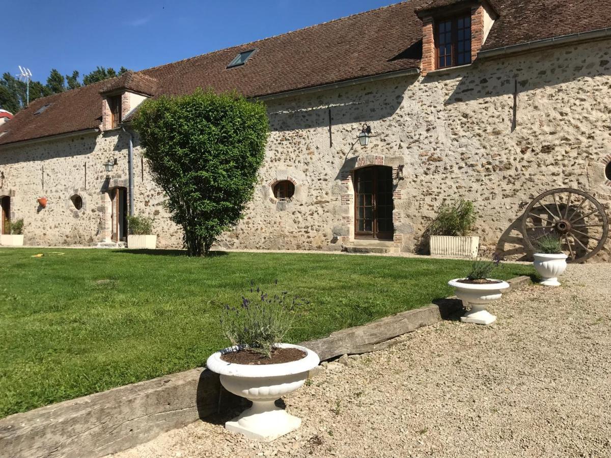 Gite De L'Homme Blanc Soizy-aux-Bois Buitenkant foto