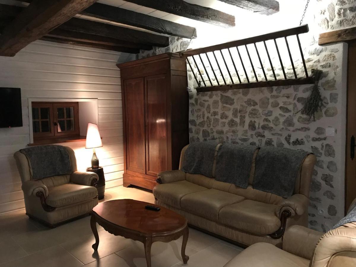 Gite De L'Homme Blanc Soizy-aux-Bois Buitenkant foto